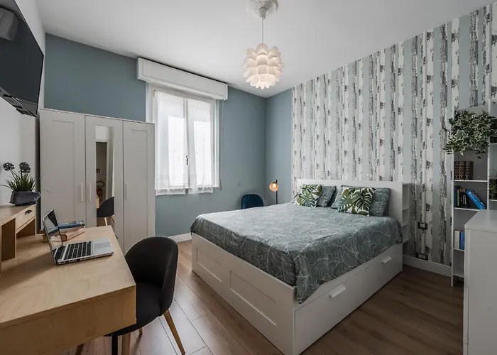 La Casa Di - Strategic Location *