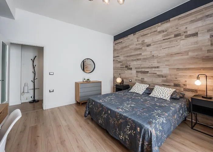 La Casa Di - Strategic Location